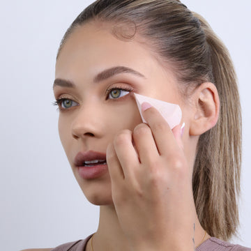 Confident Complexion Makeup Sponge